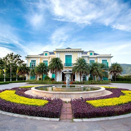 Chateau De Khaoyai Hotel & Resort Pak Chong Екстериор снимка