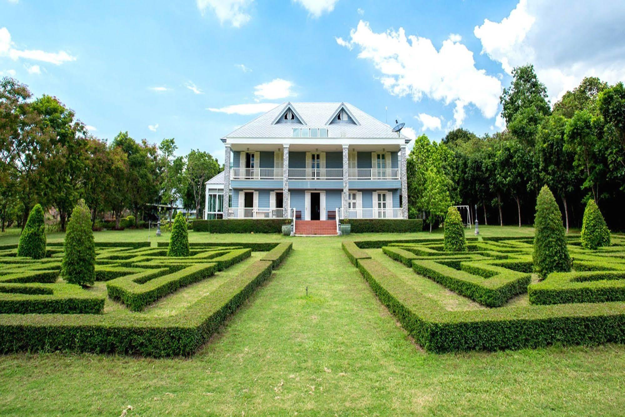 Chateau De Khaoyai Hotel & Resort Pak Chong Екстериор снимка