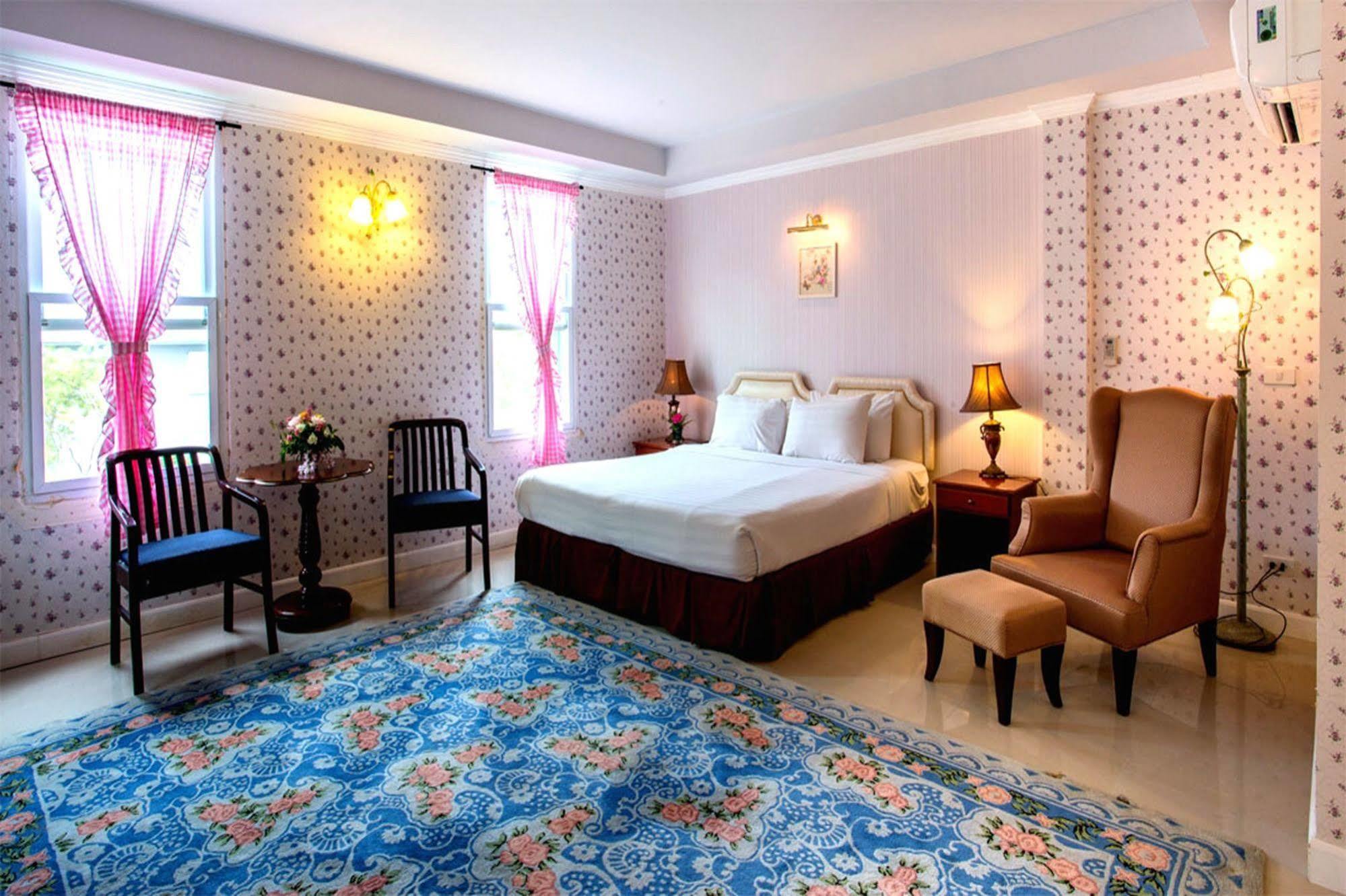 Chateau De Khaoyai Hotel & Resort Pak Chong Екстериор снимка